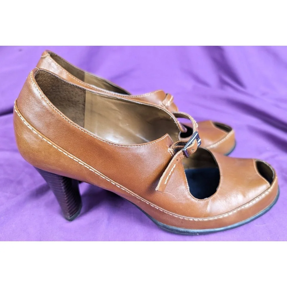 Vintage Aerosoles Leather Peep Toe Pump Heels Mustard Brown Buckle Brazilian 8.5